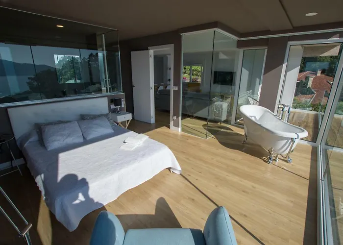 A Xanela Indiscreta * 雷东德拉