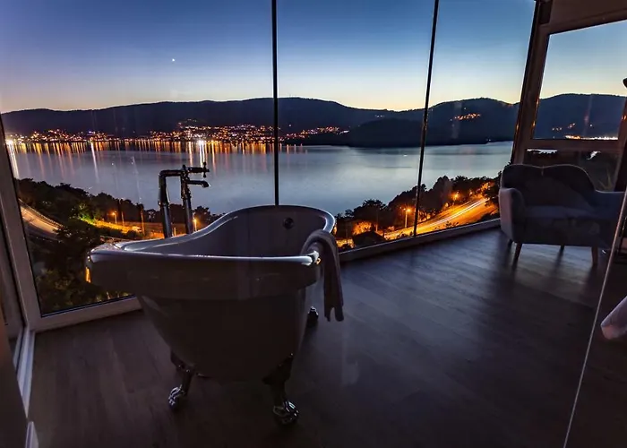 A Xanela Indiscreta 公寓