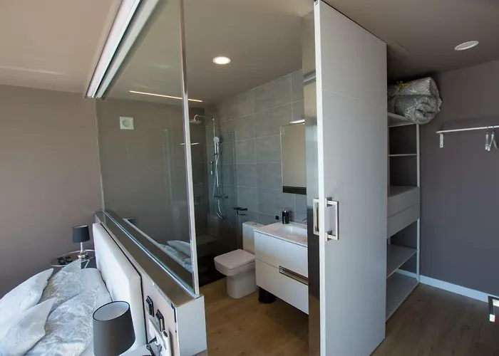 公寓 A Xanela Indiscreta 雷东德拉