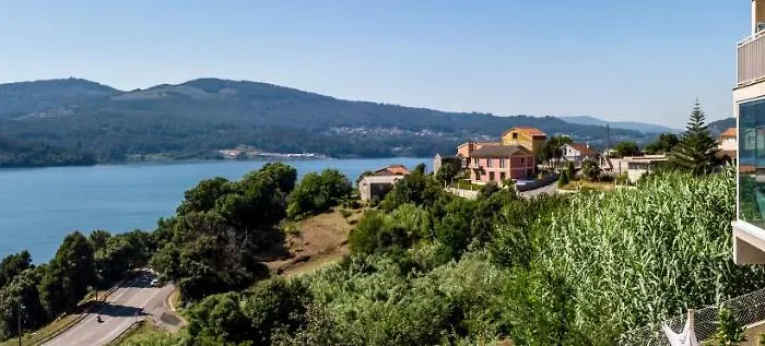 A Xanela Indiscreta 公寓 *